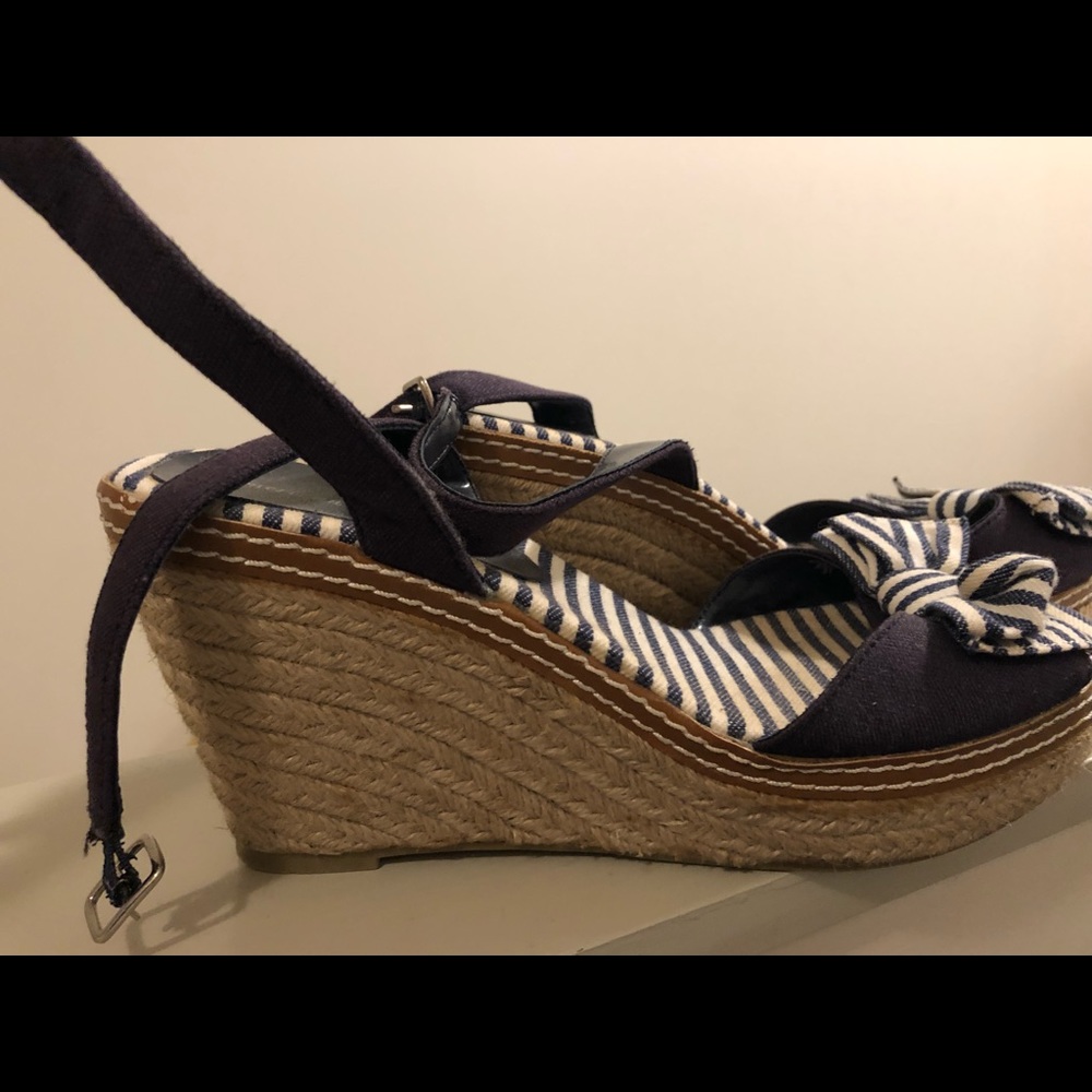 Shoes - Picture 2 of 2